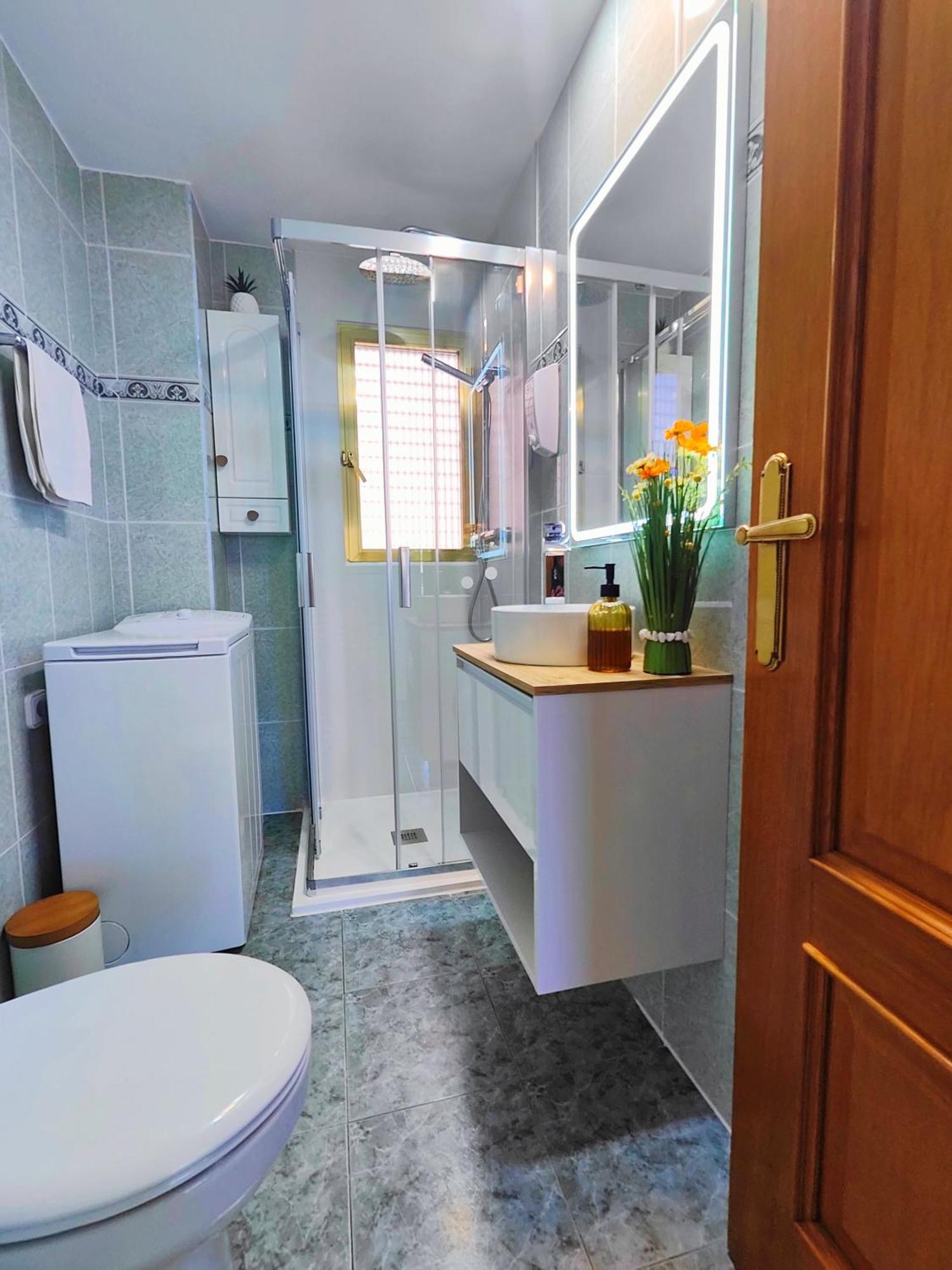 Acuarium Lux Apartment เบนิดอร์ม ห้อง รูปภาพ